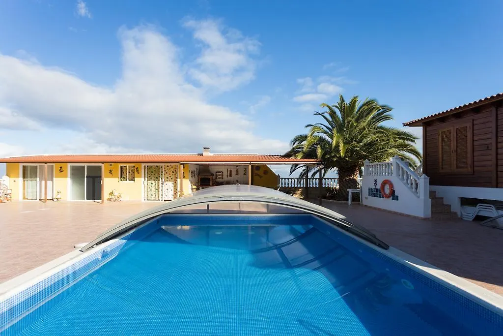 Casa Madera Vistas Mar Y Montana Holiday home Arafo
