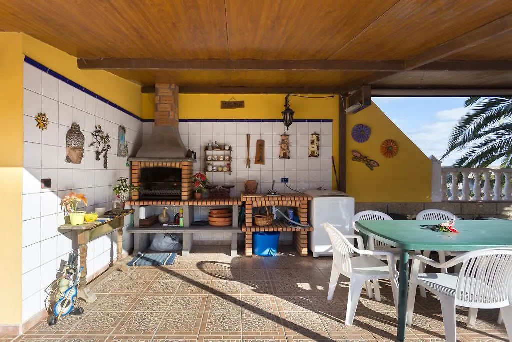 Casa Madera Vistas Mar Y Montana Holiday home Arafo