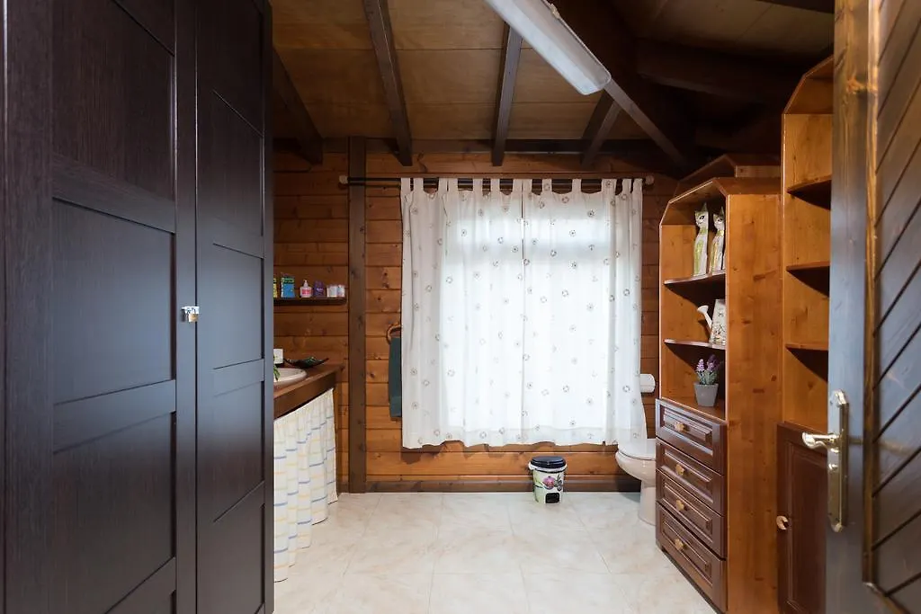 Casa Madera Vistas Mar Y Montana Holiday home Arafo