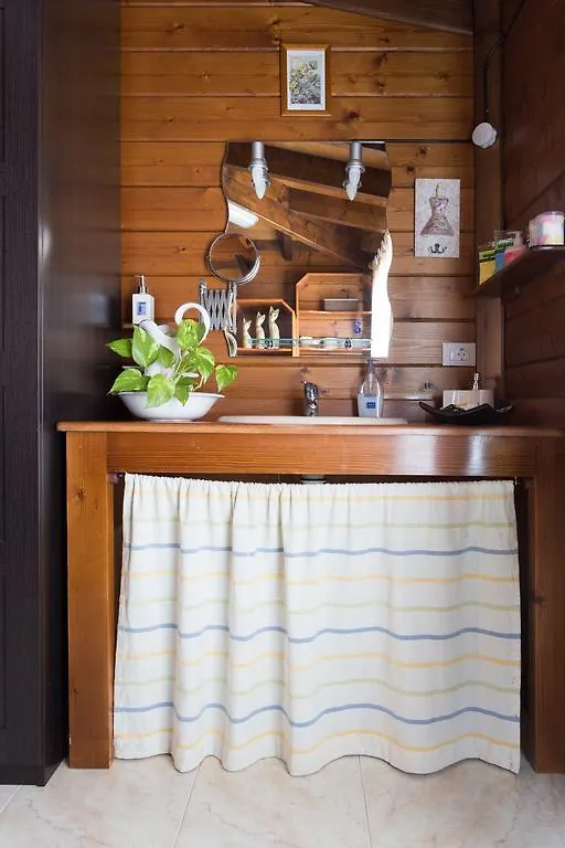 Casa Madera Vistas Mar Y Montana Holiday home Arafo